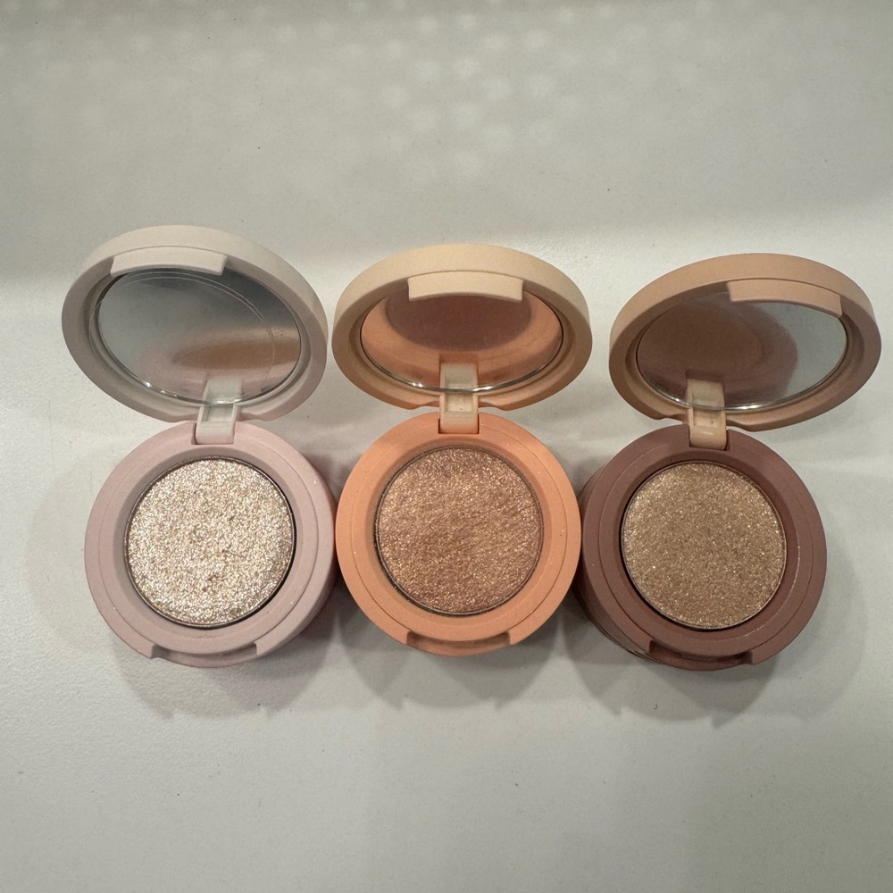 Natasha Denona, Kaja, Moira, and Touch in Sol Eyeshadow Bundle - Picture 4 of 6